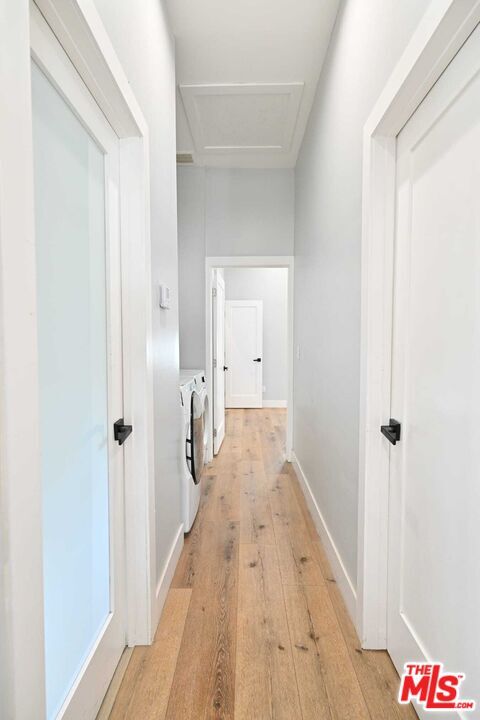 Building Photo - 6961 Balcom Ave