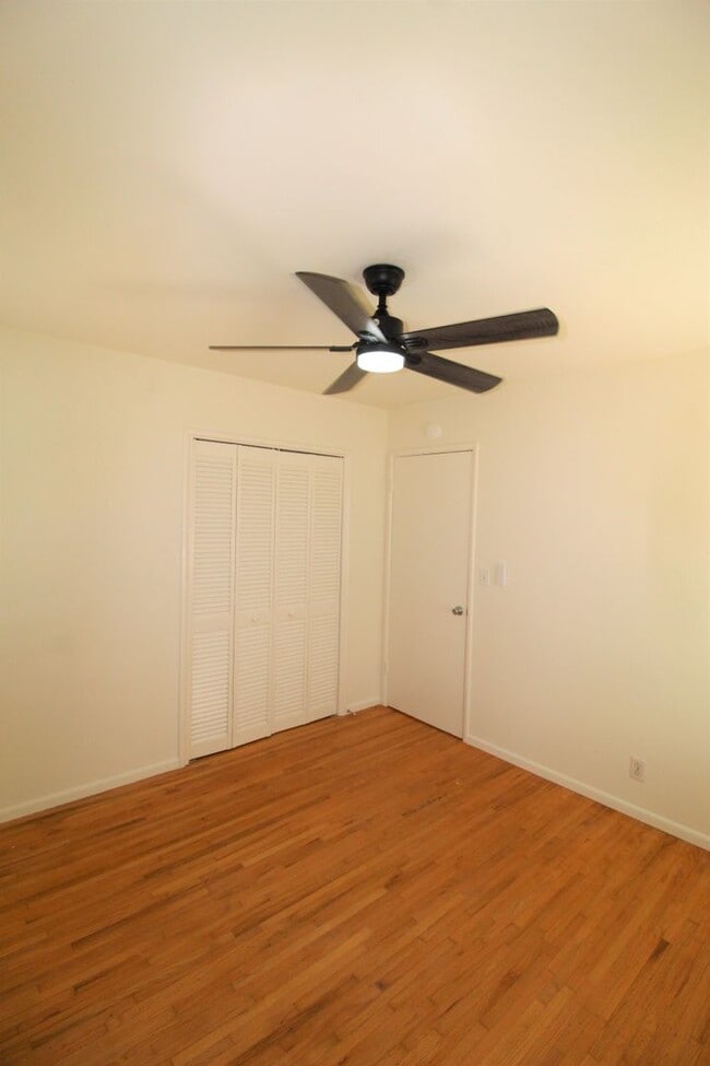 Building Photo - 2352 Pierpont Blvd