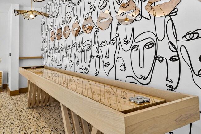 Building Photo - 3820 N Clark Ave