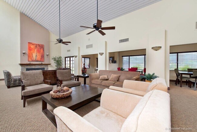 Building Photo - 8604 Via Mallorca