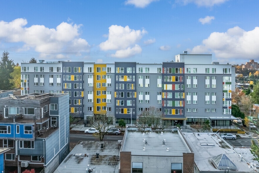 Building Photo - Bryant Manor Phase I
