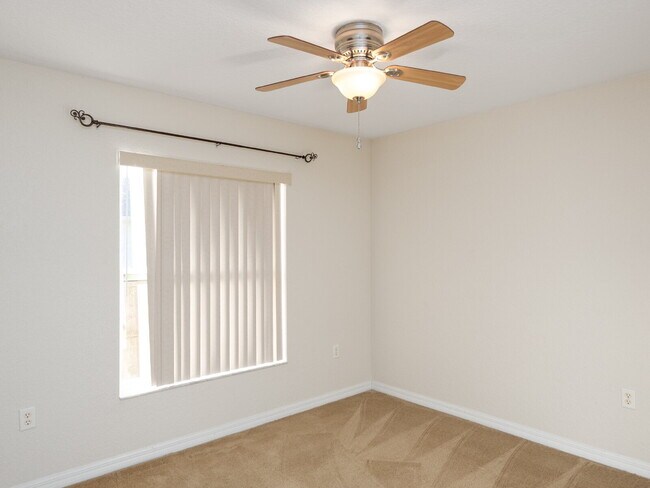 Building Photo - ZERO DEPOSIT MOVE-IN AVAILABLE ????