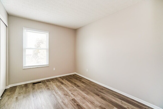 Building Photo - 968 Western Run Dr