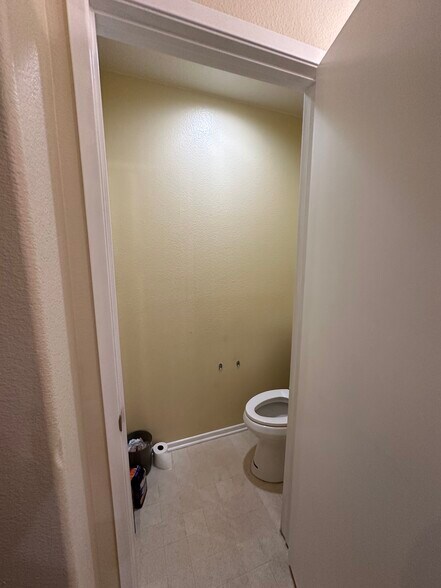 Building Photo - 10771 Arabian Ct
