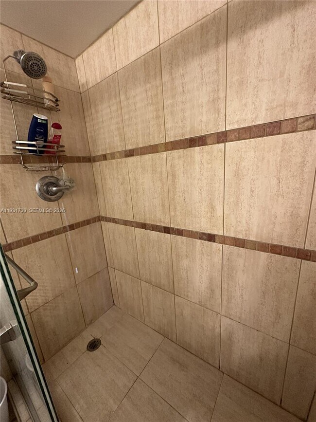 Building Photo - 210 172nd St