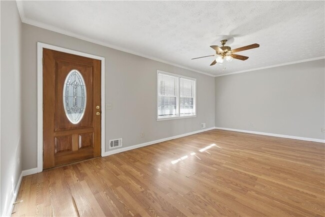 Building Photo - 5825 Loire Dr