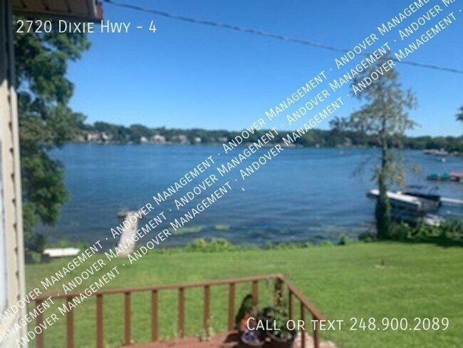 Building Photo - Silver Lake Apartments with Lake Views