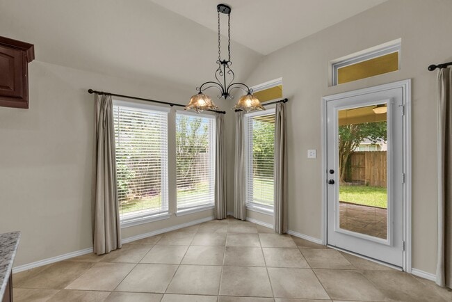 Building Photo - 12938 Buchanan Oaks Ln