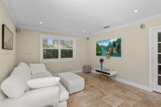 Building Photo - 7360 SW 115th St