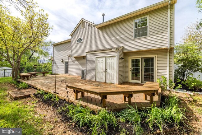 Building Photo - 13868 Racine Ct