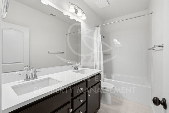 Building Photo - Executive 4-Bedroom Home with Loft in Twelve Bridges