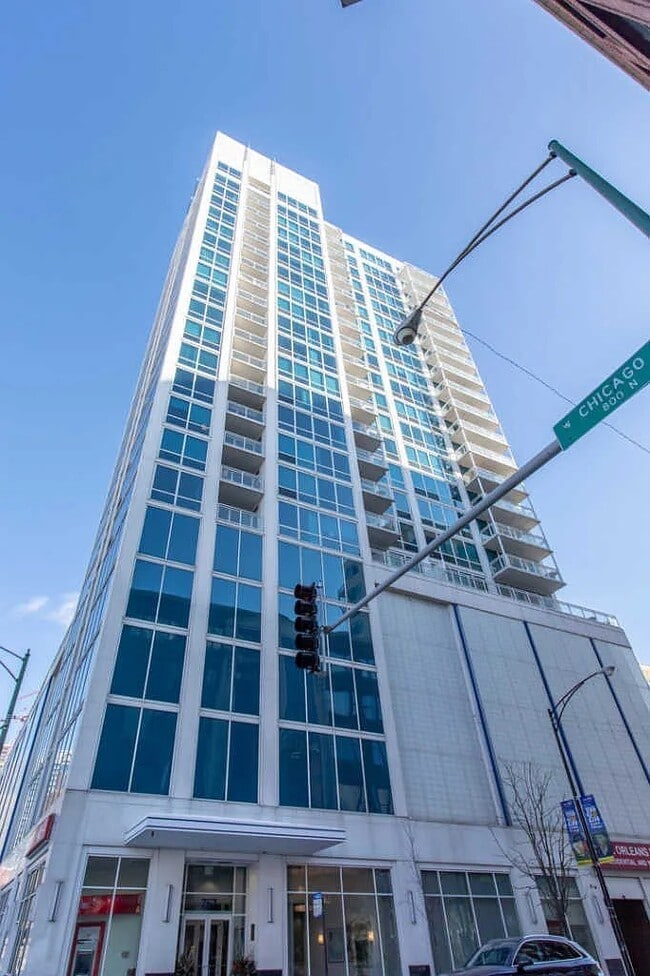 Building Photo - 757 N Orleans St