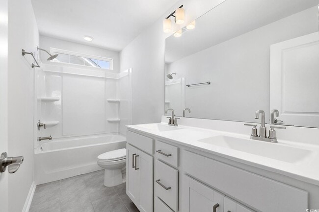 Building Photo - 283 Ferretti St