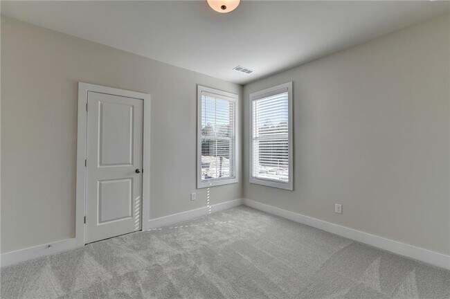 Building Photo - 1241 Waldon Xing