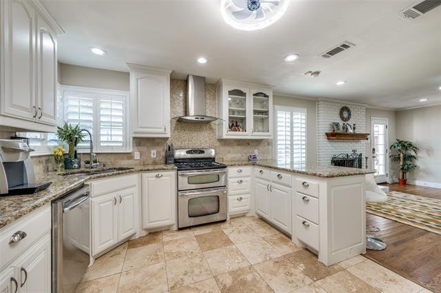 Building Photo - 4554 St Landry Dr