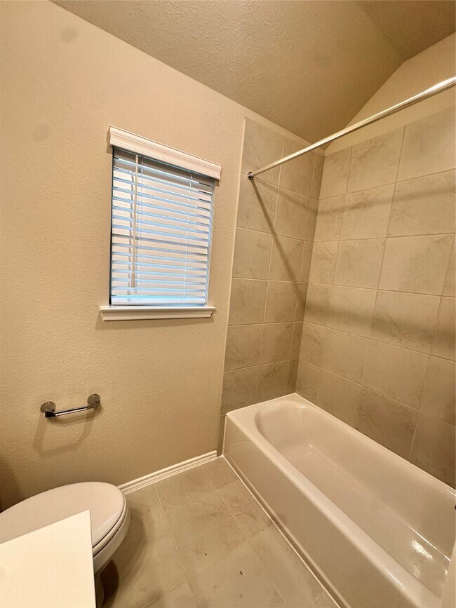 Building Photo - 20834 Wilde Redbud Trl