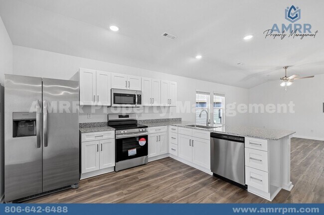 Building Photo - PROMOTION: $1299/MO OFF RENT FOR THE FIRST 3 MONTHS!!