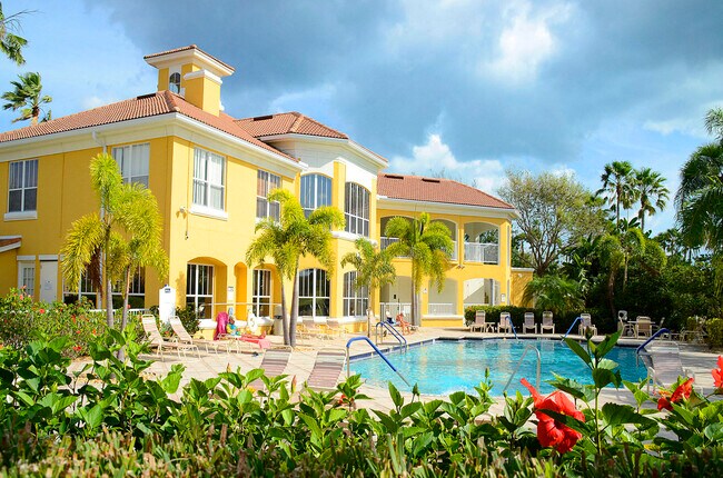 Building Photo - 5050 Fairways Cir