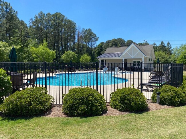 Building Photo - SPACIOUS AND BEAUTIFUL HOME IN MORRISVILLE-BRIER CREEK AREA