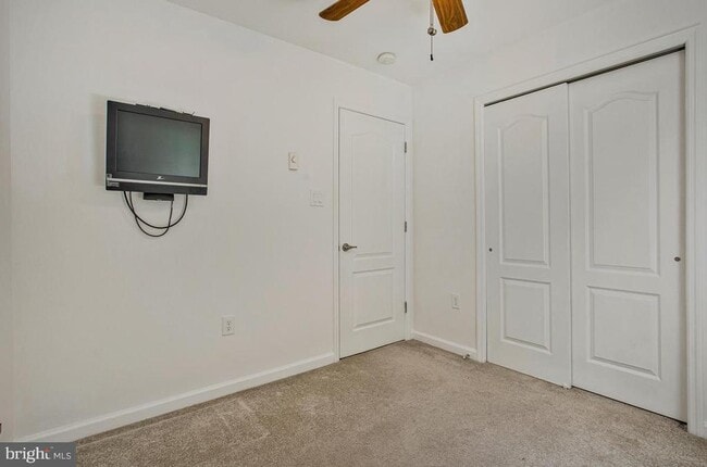 Building Photo - 1804 Grafton Ln