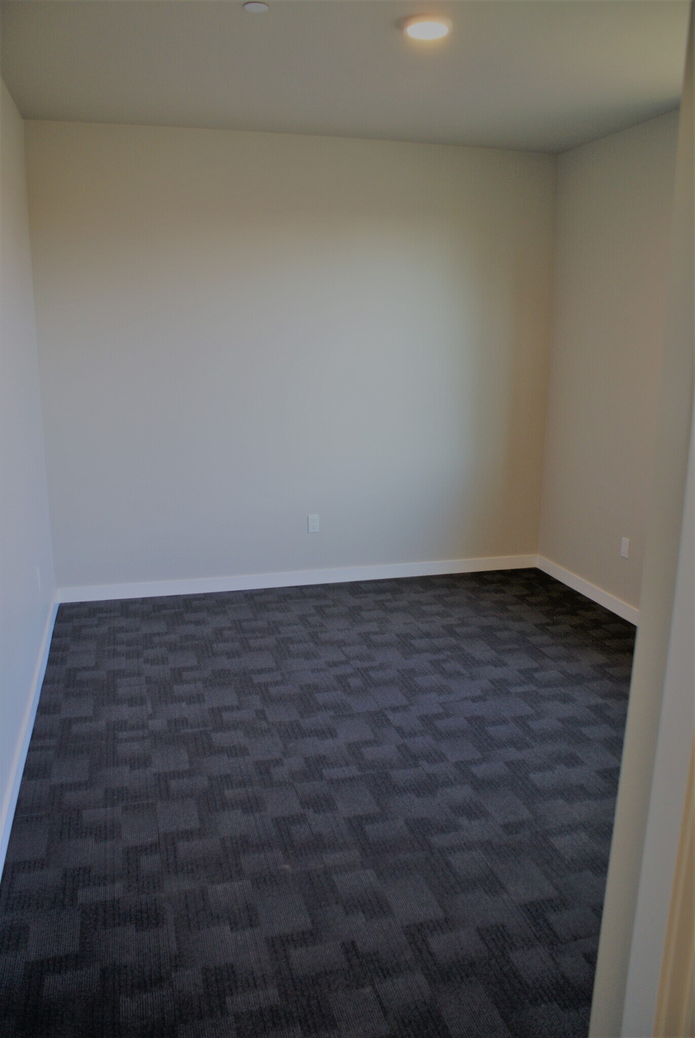 Building Photo - 61320 Blakely Rd