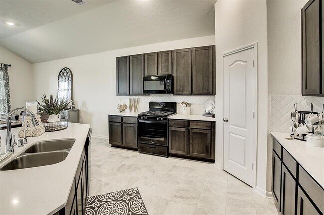 Building Photo - 28522 Buffalo Fork Ln