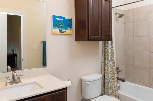 Building Photo - 710 Arrow Point Dr