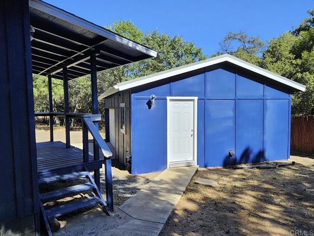 Building Photo - 1008 Manzanita Dr