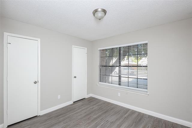 Building Photo - 312 Valley Spring Dr