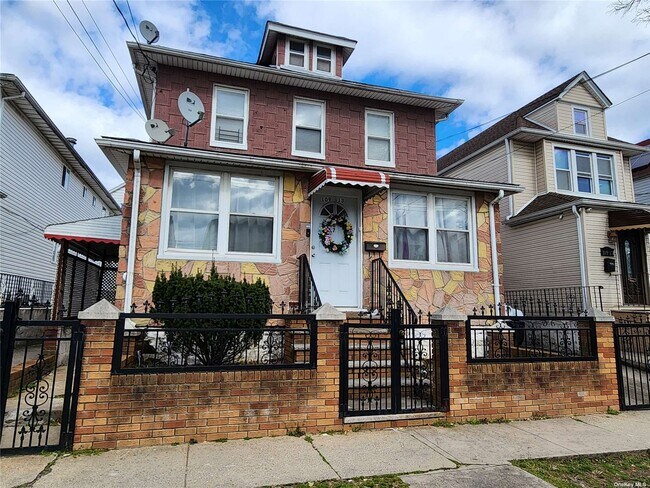 Primary Photo - 109-13 167th St