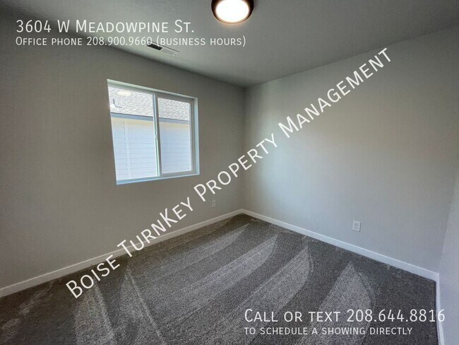 Building Photo - 3604 W Meadowpine St
