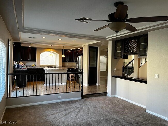 Building Photo - 1026 E Sonoran Hope Ave