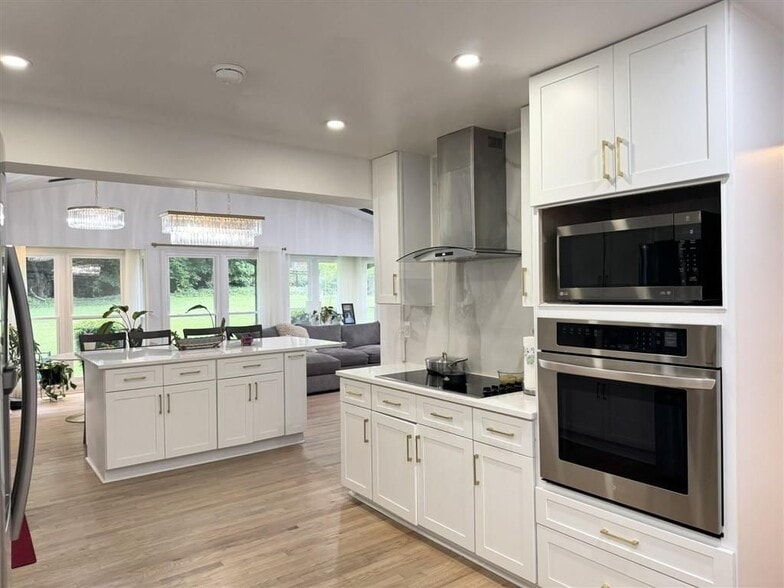 Building Photo - 3561 Duberry Ct NE