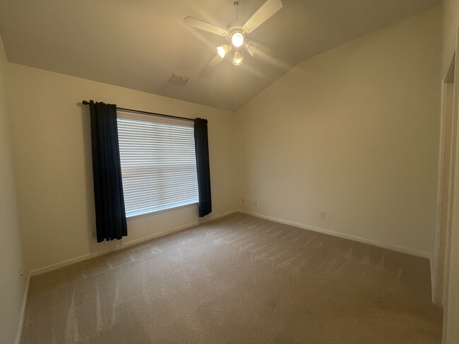 Building Photo - 1965 Nocturne Dr