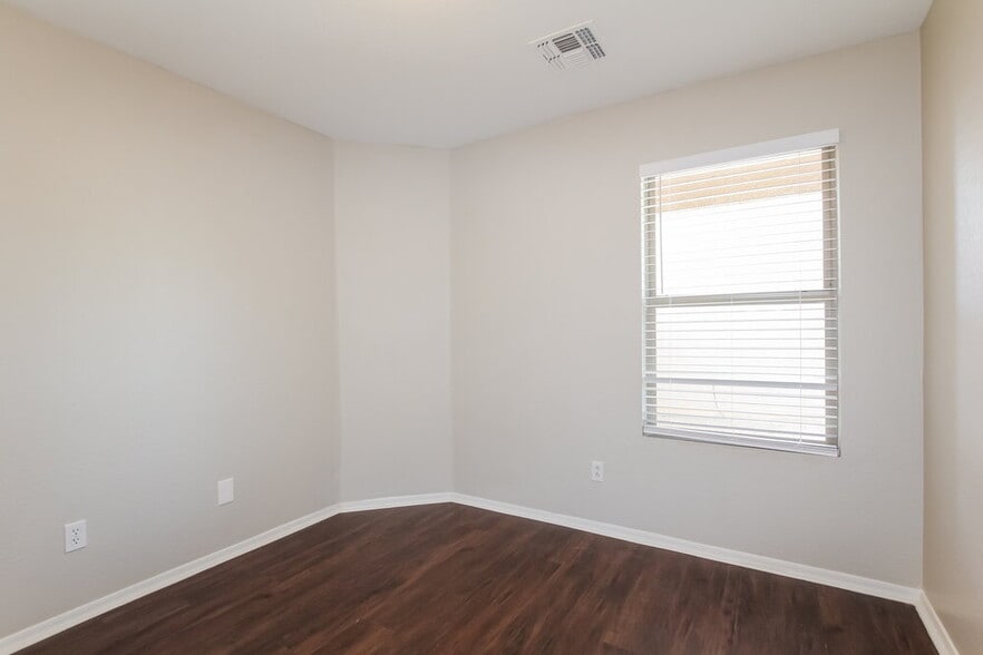 Building Photo - 11755 W Banff Ln