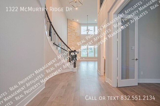 Building Photo - 1322 McMurtry Ridge Dr
