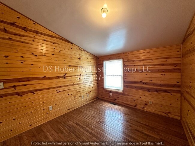 Building Photo - 206 S Fairview Ave