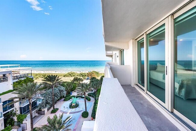 Building Photo - 9499 Collins Ave