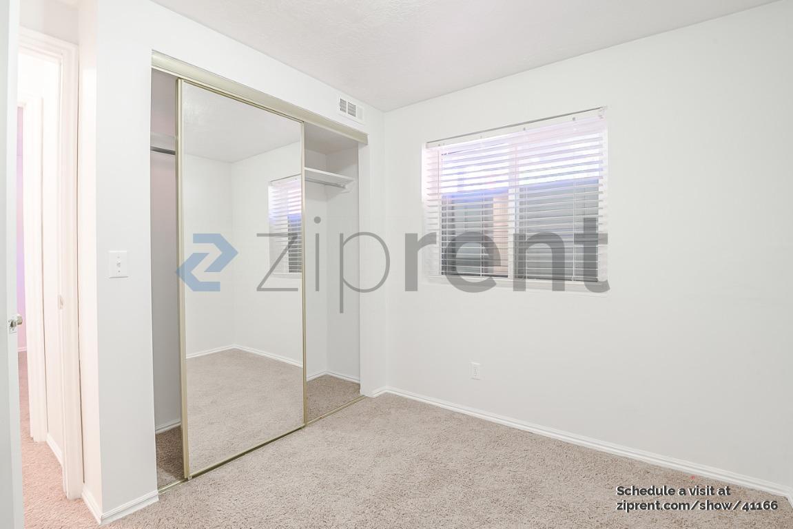 Building Photo - 1024 West 700 S