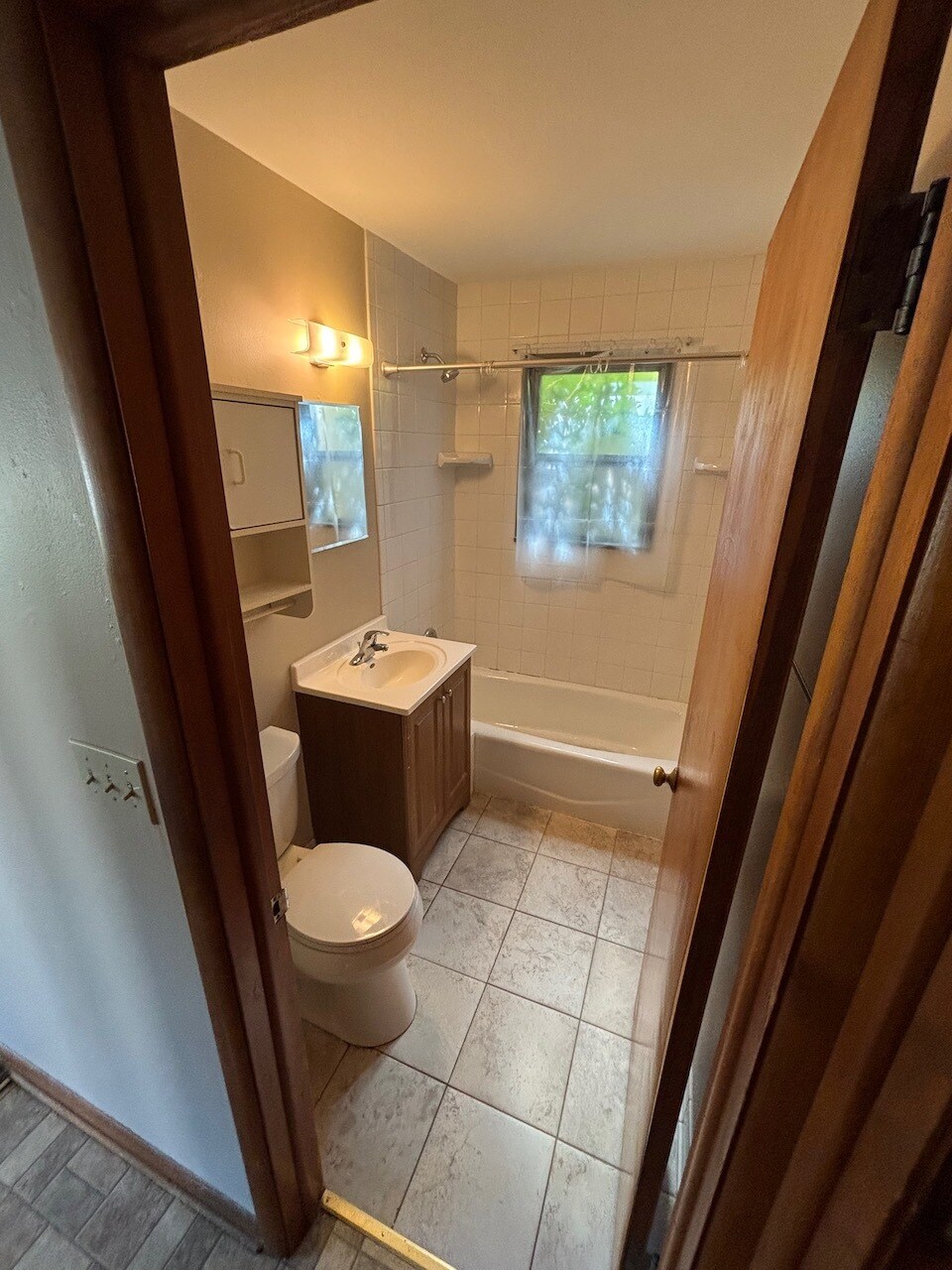 Bathroom - 3957 N 92nd St