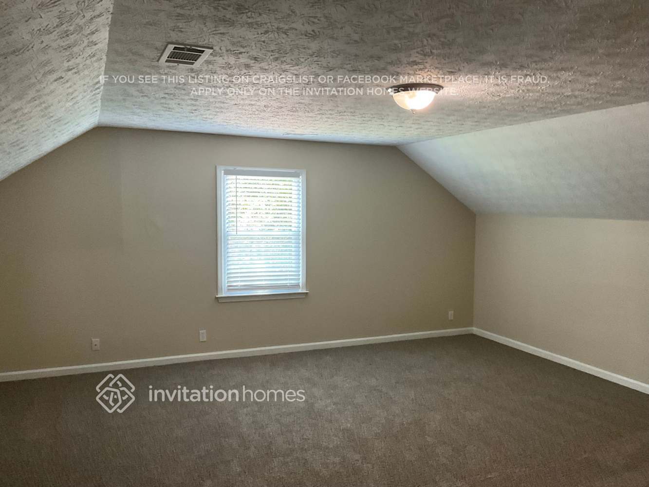 Building Photo - 2270 Springer Walk
