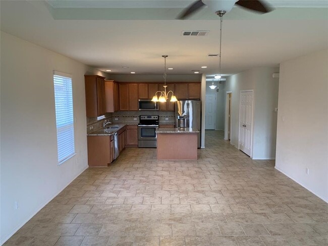 Building Photo - 113 Sierra Mar Lp