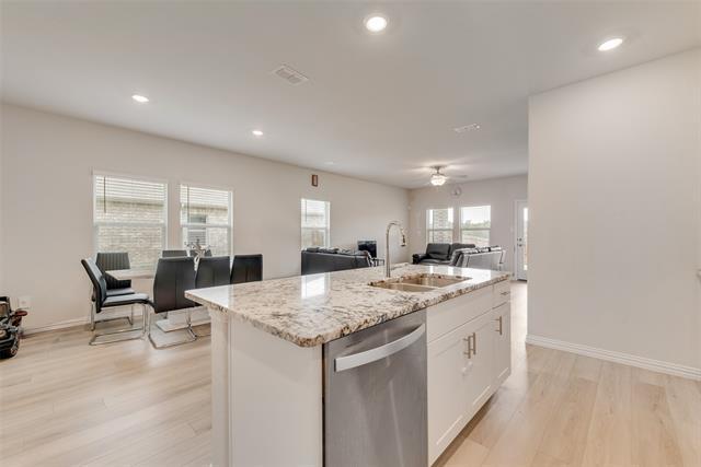Building Photo - 808 Seagram Trl