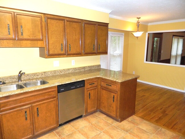 Building Photo - Home for Rent - 139 Spring Lakes Drive