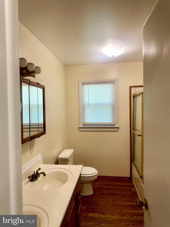 Building Photo - 44519 Clarkes Landing Rd