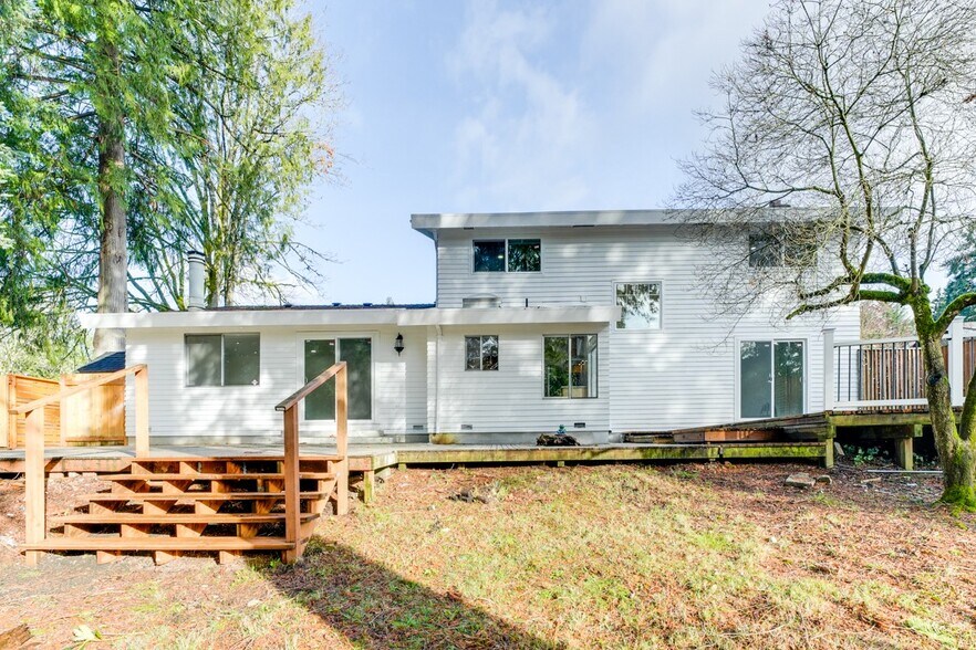 Building Photo - 12225 105th Ave NE