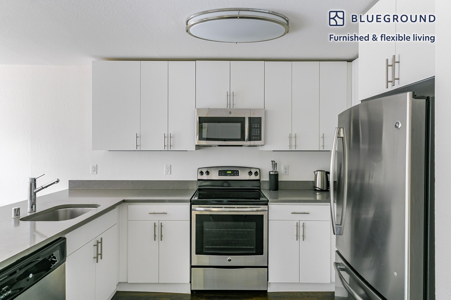 Building Photo - 655 S Fair Oaks Ave