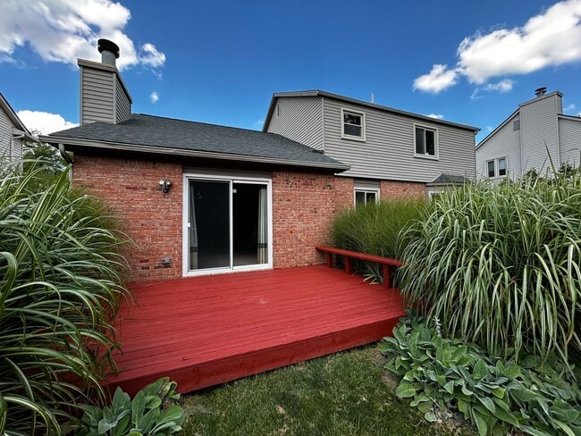 Building Photo - 4 Bedroom Home in Ann Arbor School District
