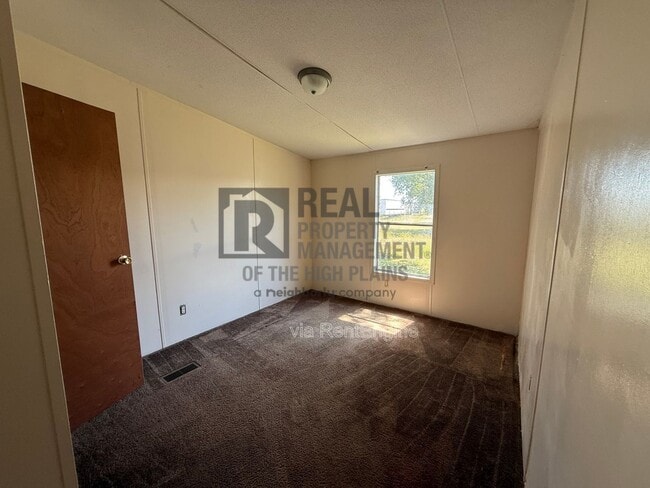 Building Photo - 7900 Upton Rd