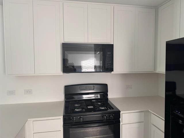 Building Photo - 7505 Fenton Pkwy